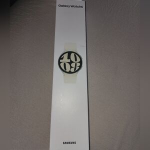 - SAMSUNG GALAXY 6 WATCH (GOLD ONLY )